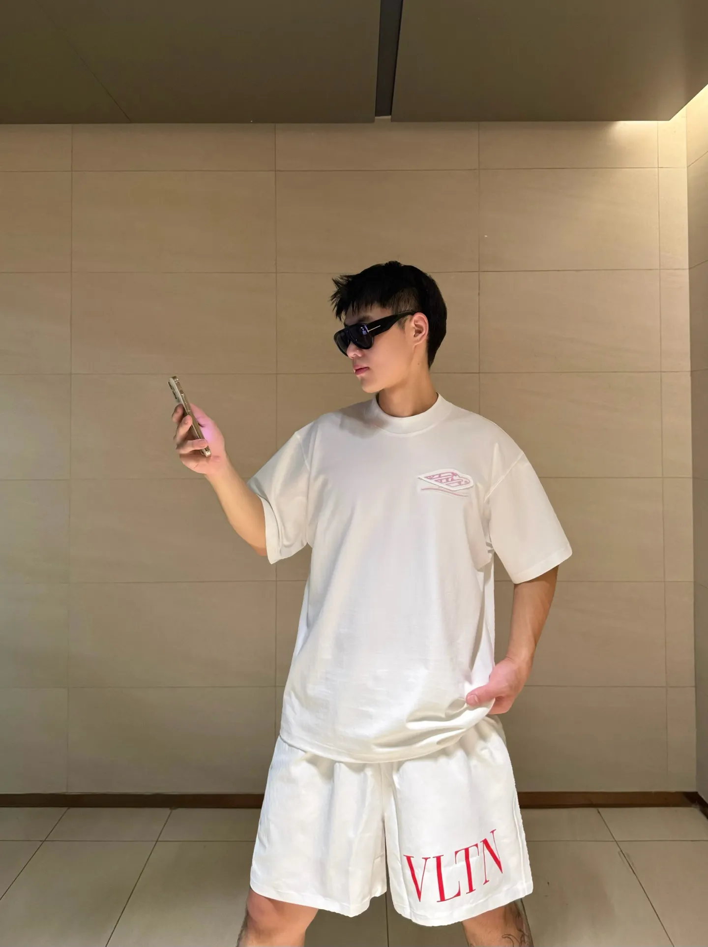 ✅G 17 shorts model picture